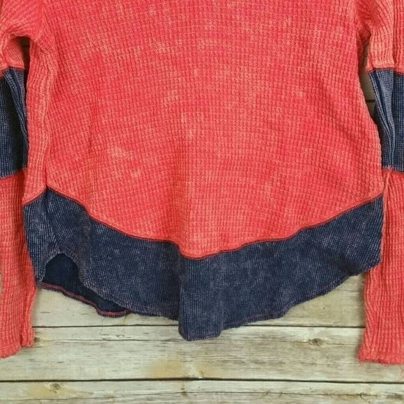 Free People We The Free Diamond Dozen Waffle Thermal Size Large - Picture 4 of 6